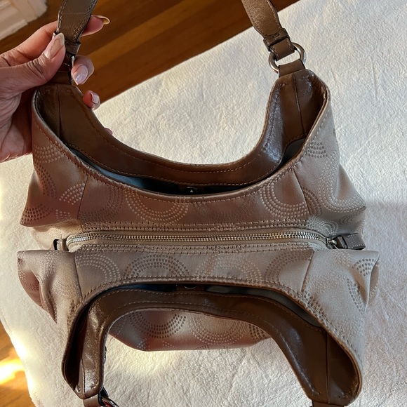 COACH Shoulder Bag ✨ - Picture 5 of 11